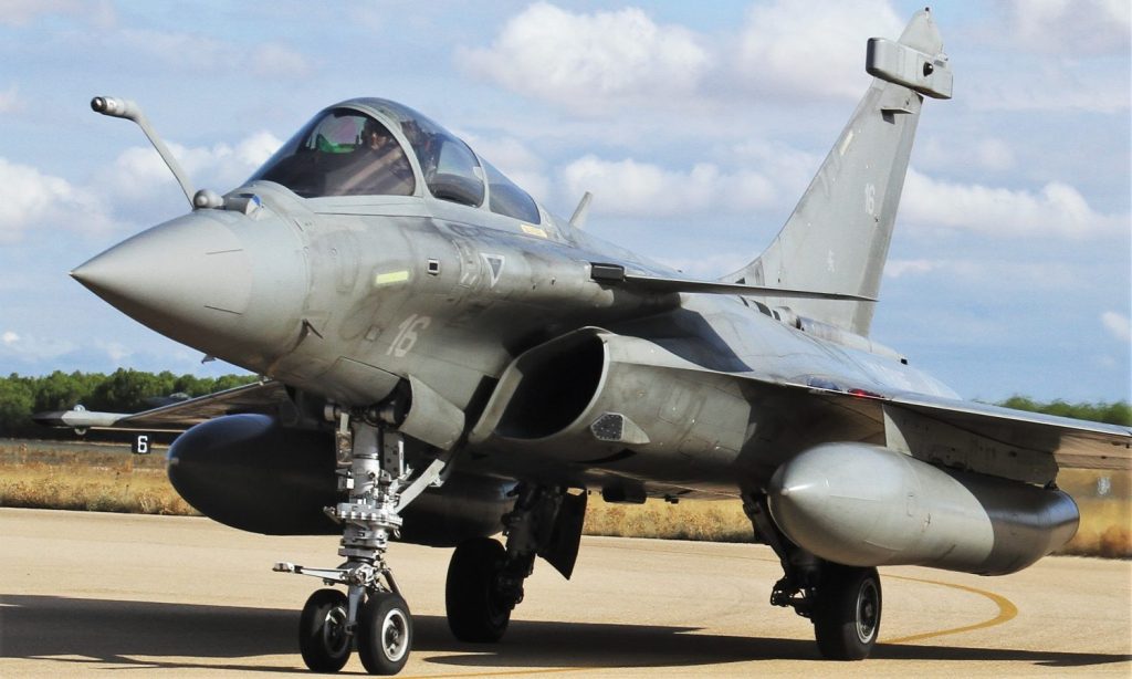 <strong>En España se forjan los líderes aeronáuticos de las formaciones de combate de la OTAN</strong> 2 Moncloa IMG 2434 Moncloa
