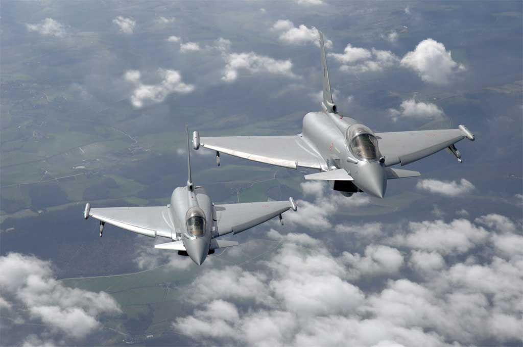 <strong>Los veteranos aviones de combate EF-18 españoles apuntalan el flanco este de la OTAN</strong> 2 Moncloa ITAF QRA Moncloa