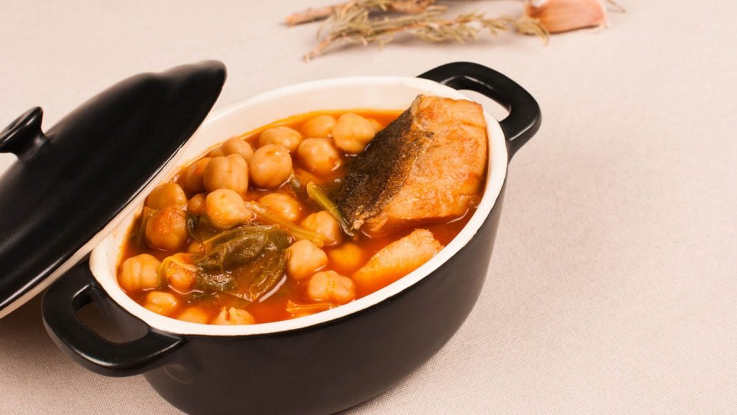 garbanzos-con-bacalao