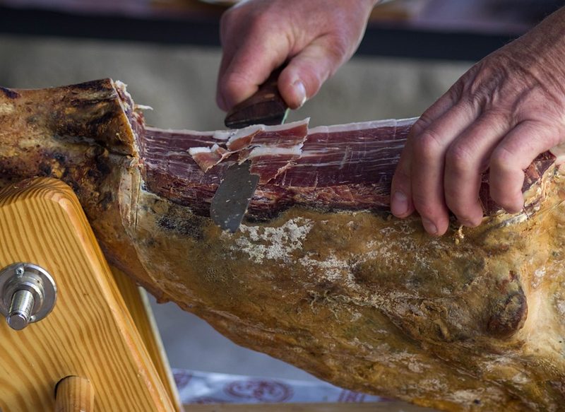 LAS ETIQUETAS, CLAVE PARA ELEGIR UN BUEN JAMÓN