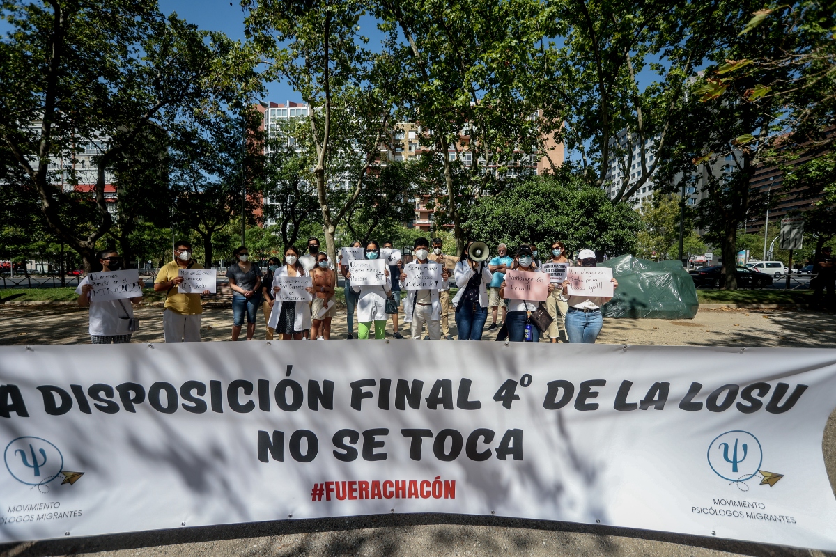 Psicólogos extranjeros manifestación.