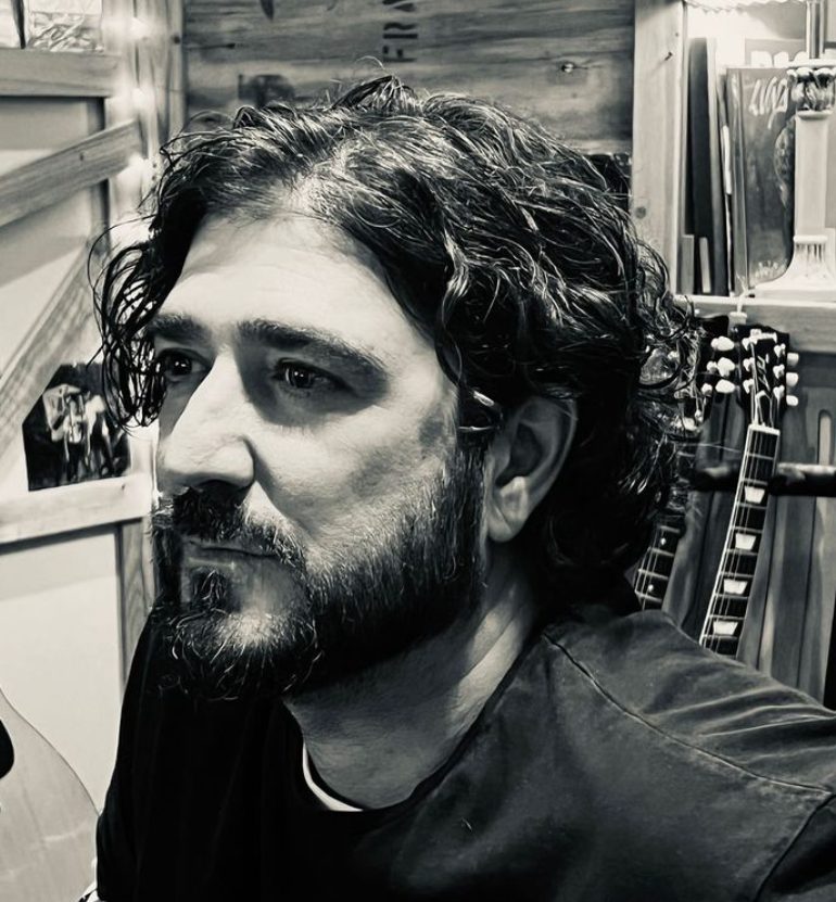 antonio orozco tiene un hijo