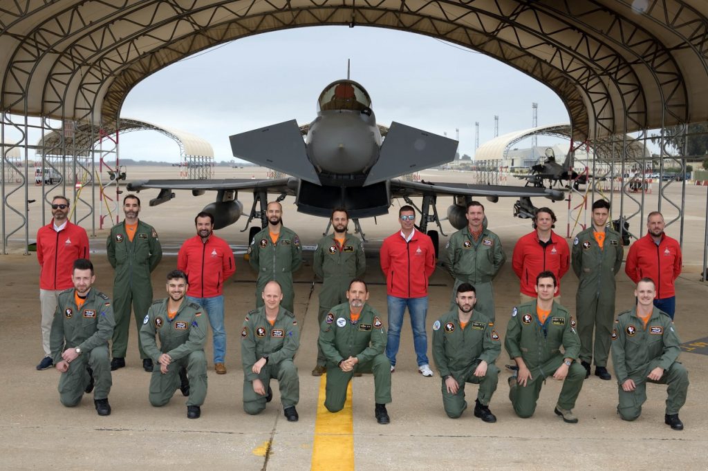 Pilotos alemanes se cualifican en el avión de combate Eurofighter en Sevilla 1 Moncloa conversion 3 copia Moncloa