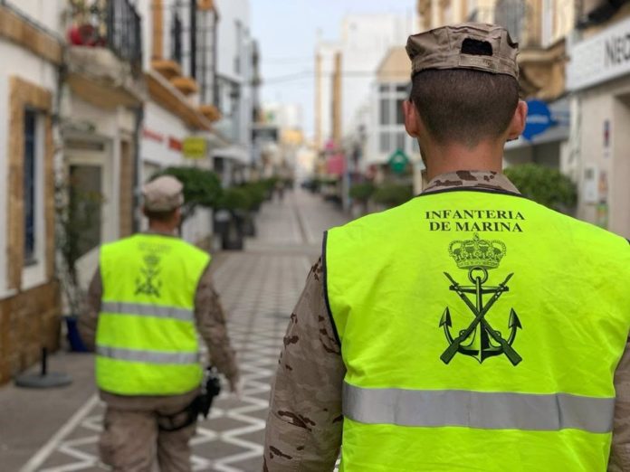 Margarita Robles fusiles infantería marina OTAN