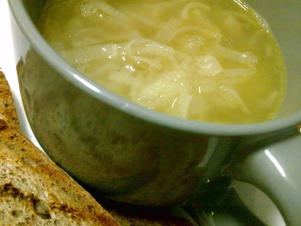 ingredientes para hacer sopa de cebolla