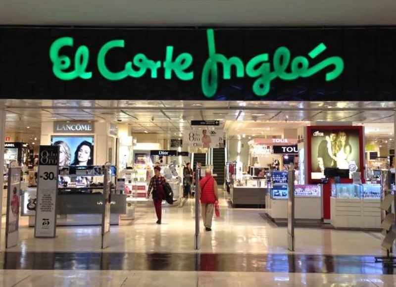 EL CORTE INGLÉS, EL SEGUNDO MEJOR VALORADO