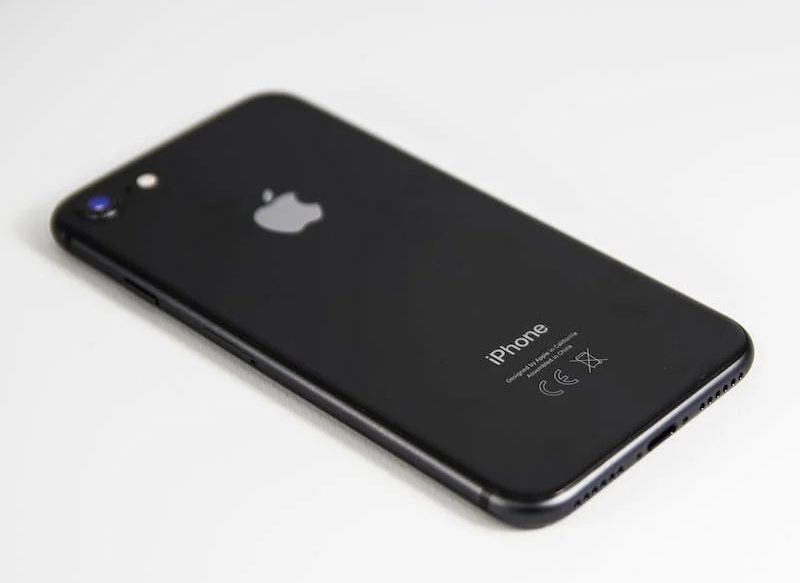 LA IMPORTANCIA DE UNA CONTRASEÑA FUERTE EN TU IPHONE
