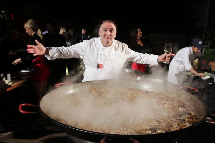 Jose Andres paella Moncloa