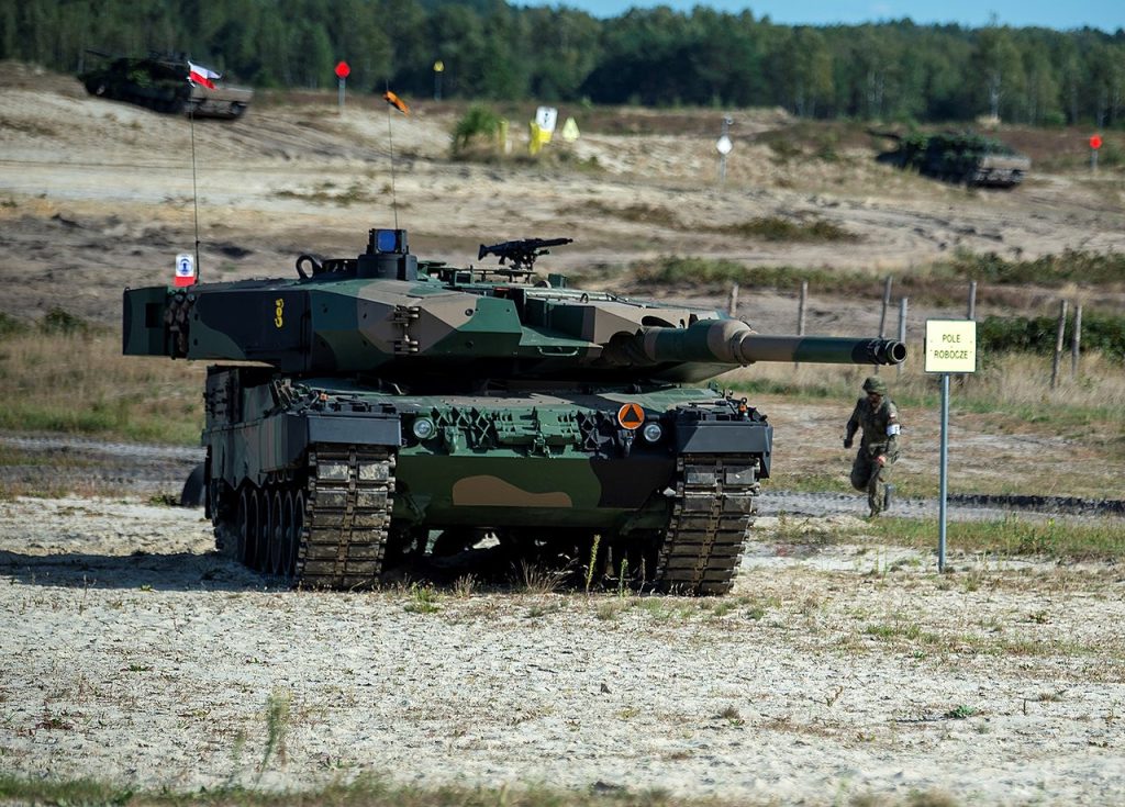 Las claves del culebrón de la entrega de los carros de combate Leopard 2 a Ucrania 1 Moncloa Leopard 2PL Szkolenie Wojska Polskiego w Nowej Debie cropped Moncloa