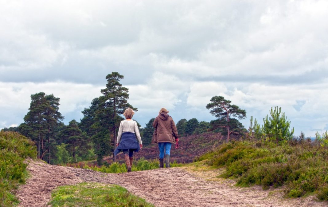 caminar tendria mas beneficios que correr