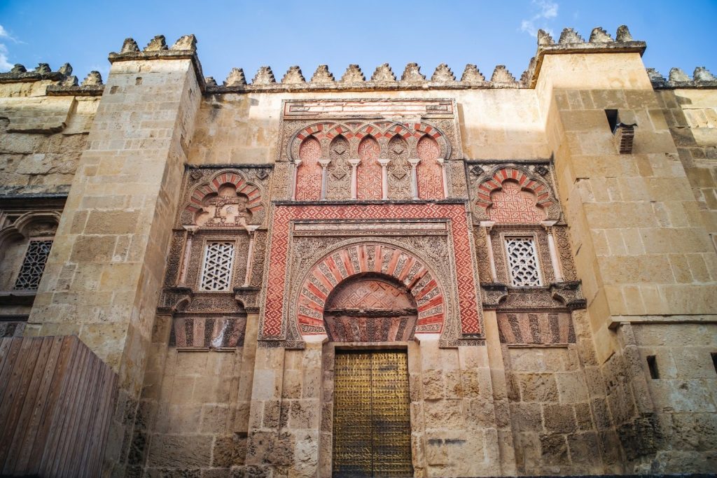 mezquita de Cordoba puertas Moncloa