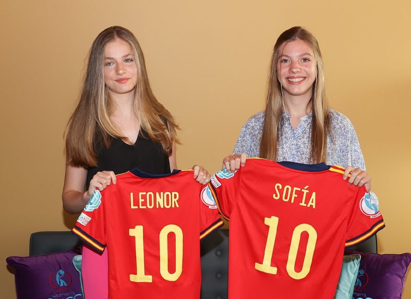 GRAN COMPLICIDAD ENTRE LEONOR Y SOFÍA