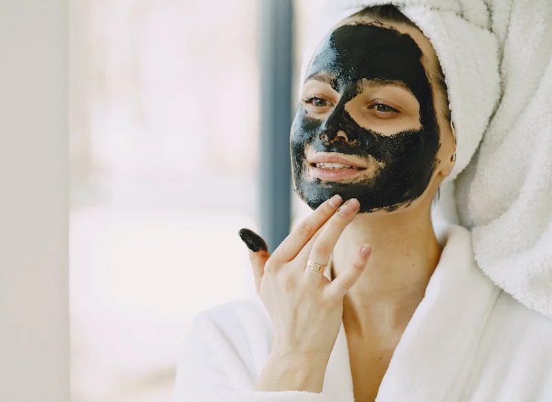 NORMAS BÁSICAS PARA EL CUIDADO DE LA PIEL DEL ROSTRO SECA