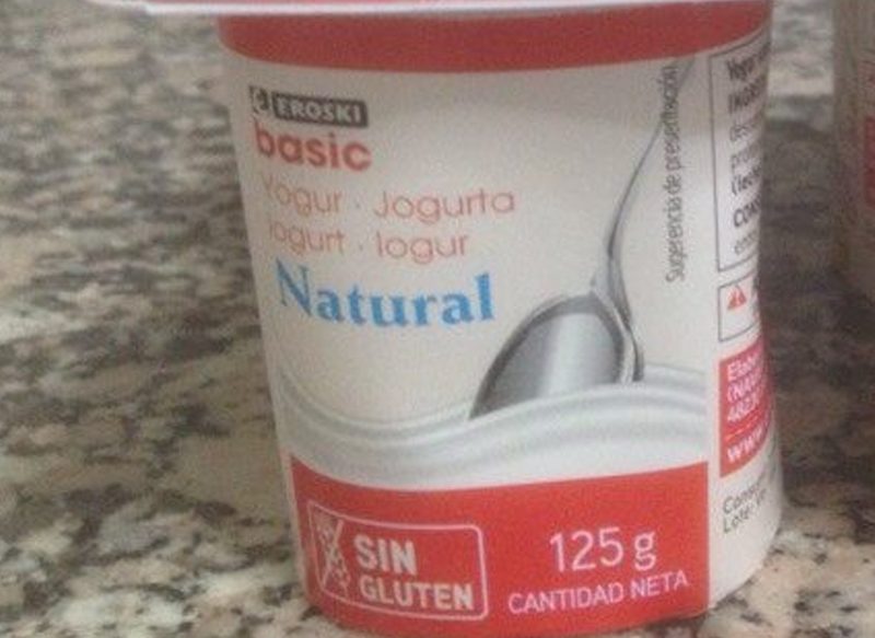 EL YOGUR NATURAL DE EROSKI, ENTRE LOS YOGURES DE SUPERMERCADO MEJOR VALORADOS
