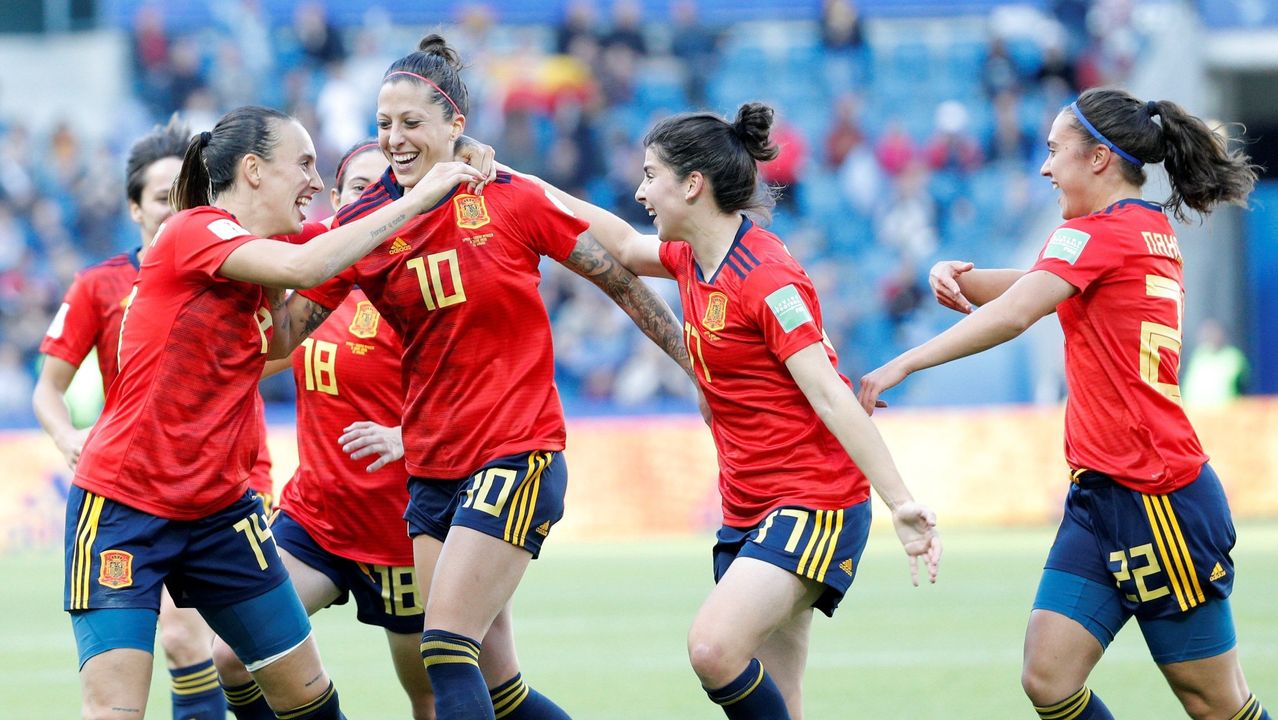 Cómo el fútbol español cambió la identidad nacional 4 Moncloa El Fútbol Español Transforma la Mirada de los Deportes