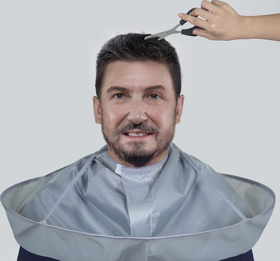capa para cortar pelo