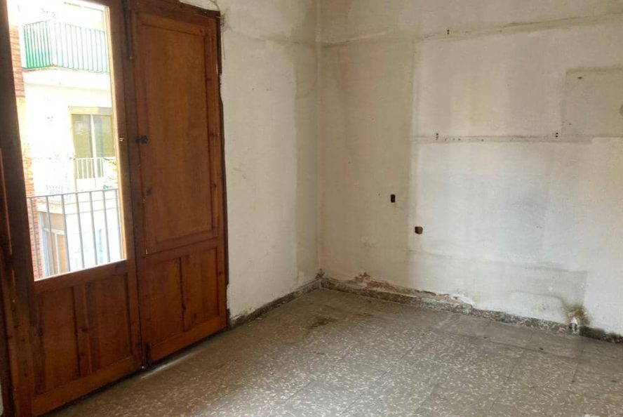 hay chalets y viviendas por 15000 euros