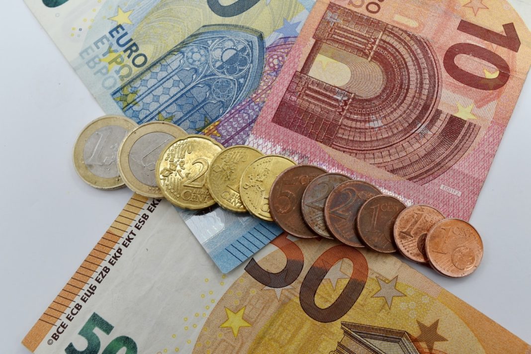 para comprar hace falta tener solvencia economica