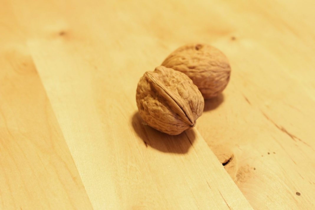 nueces vitamina b