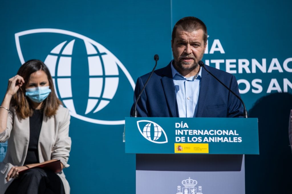 Una asociación animalista denuncia que la reforma del Código Penal despenaliza la explotación sexual de animales 1 Moncloa sergio garcia torres 2 Moncloa