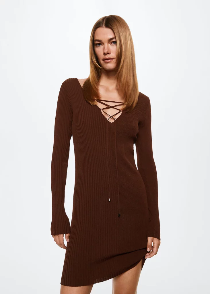 Mango tiene la nueva colección de vestidos de punto que están arrasando 1 Moncloa Mango