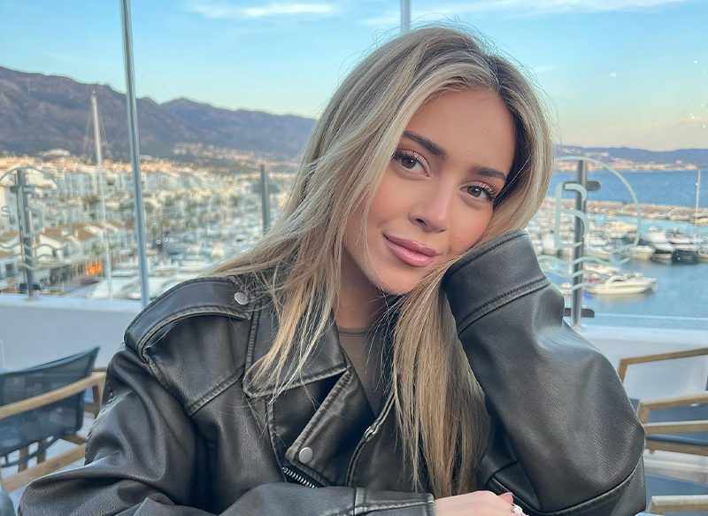 EL MAL DE AMORES DE ANA MENA