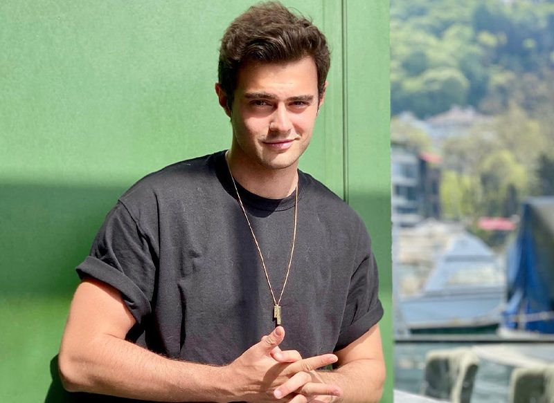 ¿CÓMO ES EL PERSONAJE DE YIGIT KOÇAK EN 'HERMANOS'?