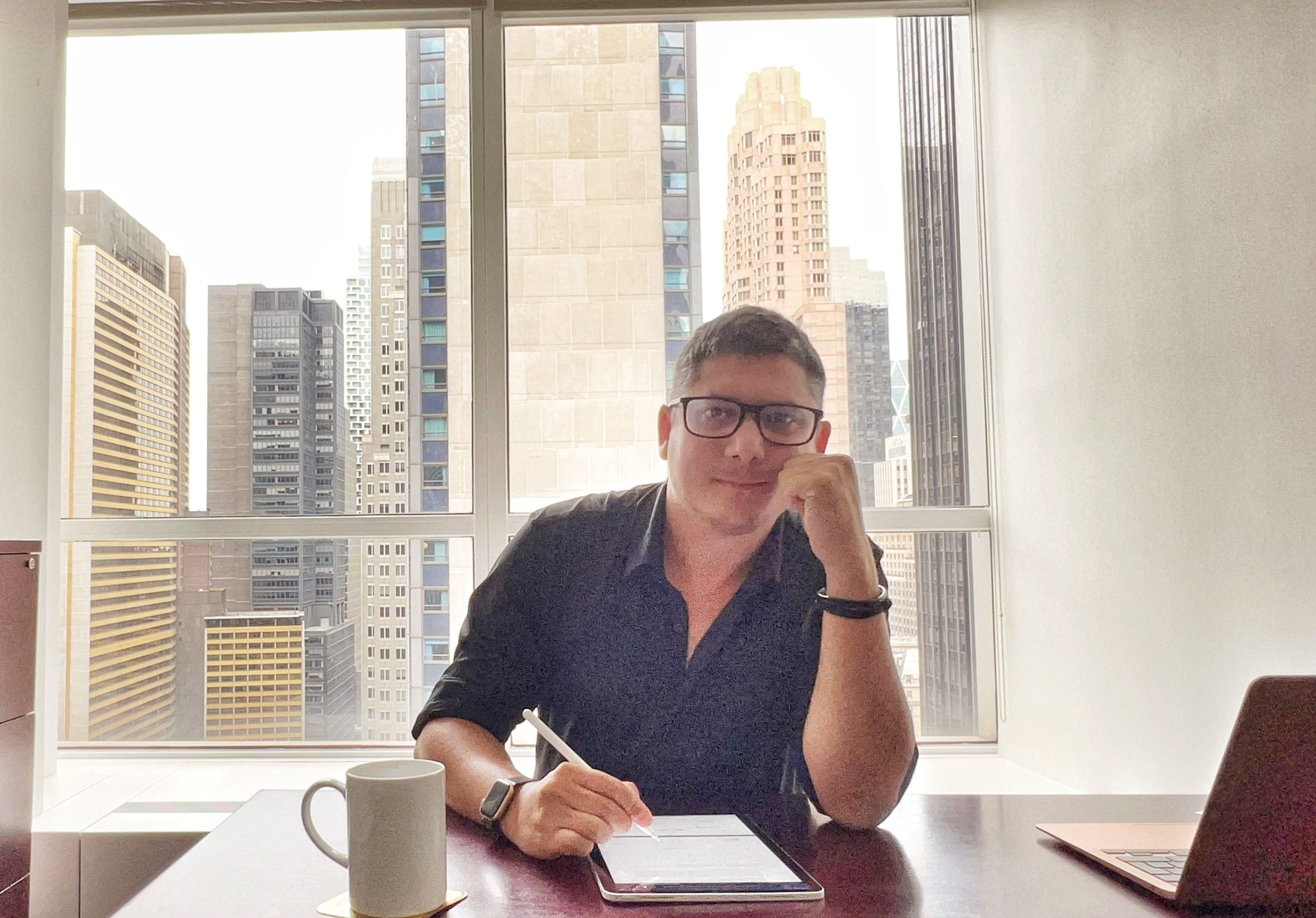 Larrosa Music Group consigue 15 millones de euros para inversión en catálogos hispanohablantes 1 Moncloa IMG 5738 edited scaled Moncloa