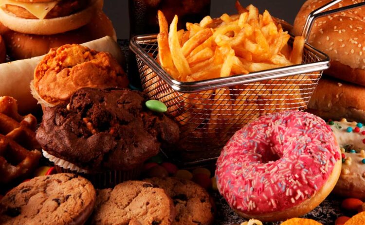Limita el consumo de alimentos procesados para acelerar tu metabolismo
