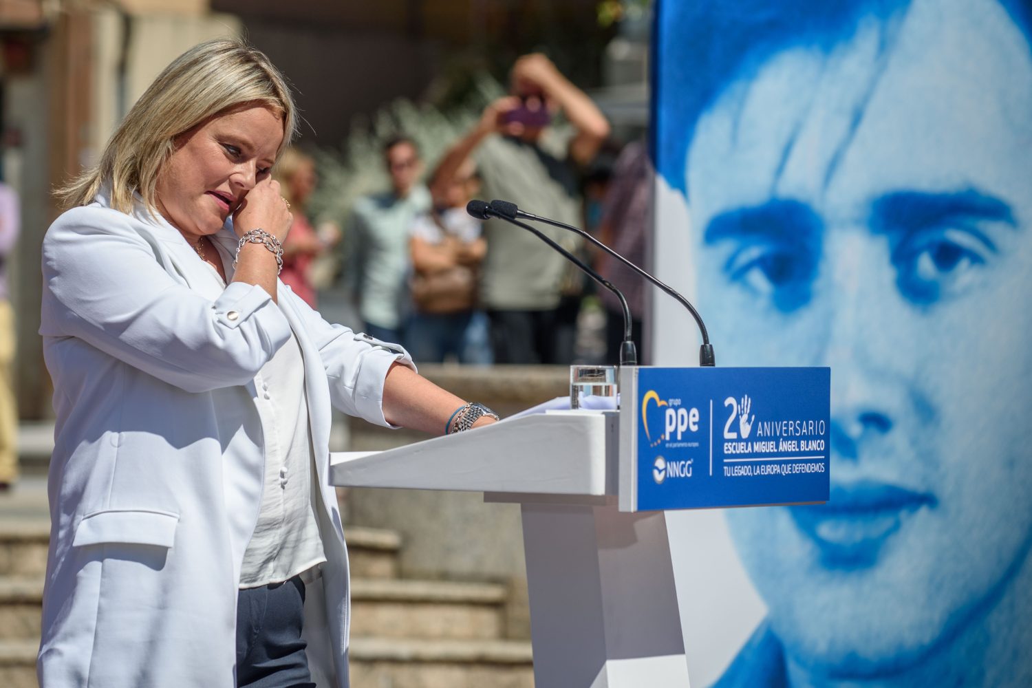 Miguel Ángel Blanco: el asesinato que cambió la política española 2 Moncloa España combatirá el terrorismo con una ley más dura tras el asesinato de Miguel Ángel Blanco