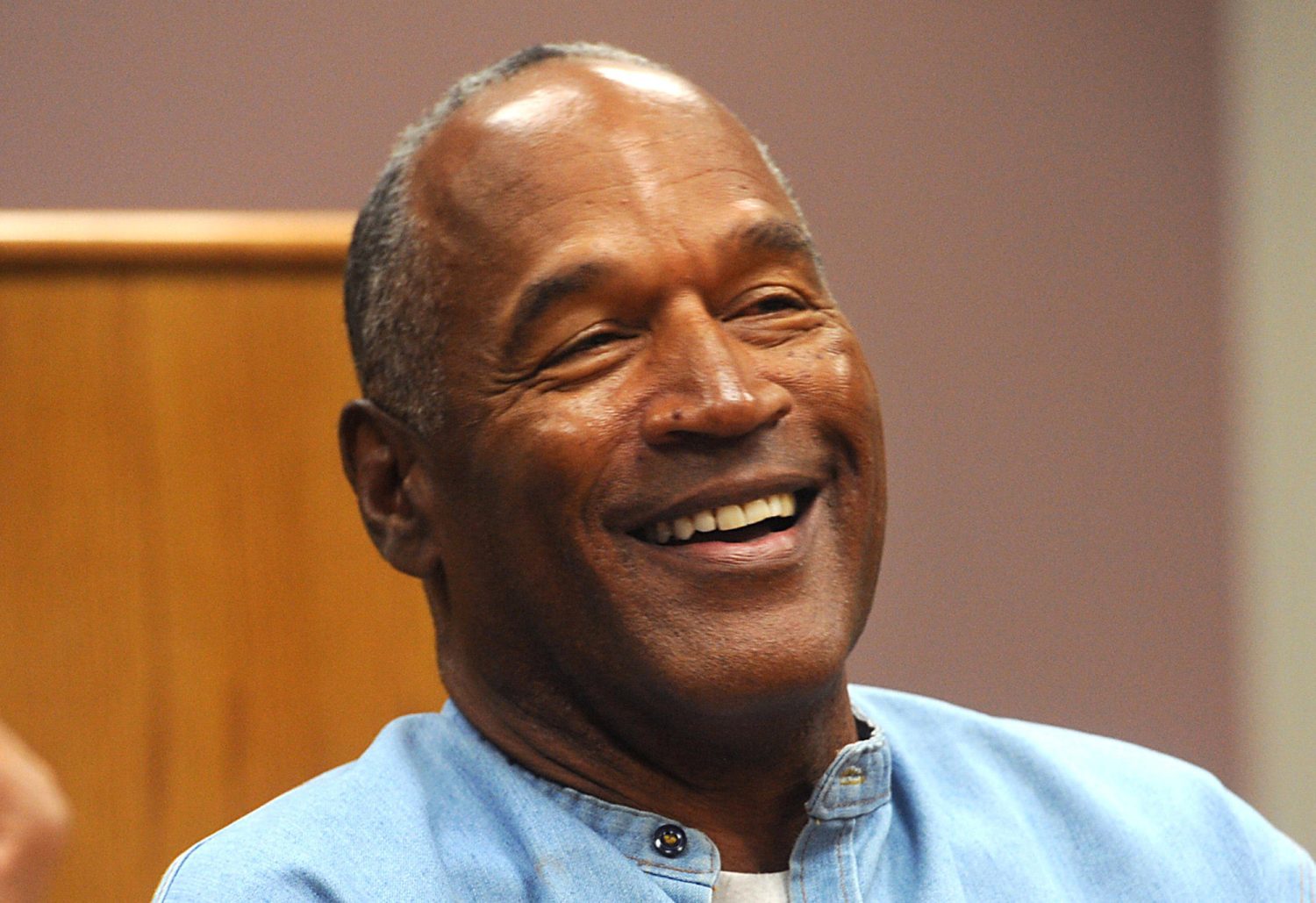 O.J. Simpson declarado no culpable en el juicio por el asesinato de su ex esposa y amigo