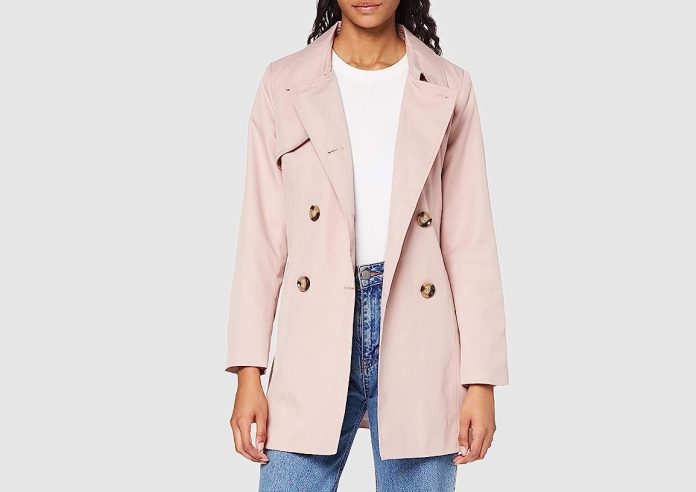 Por 38 euros en Amazon la gabardina de Only que querrás tener en todos los colores