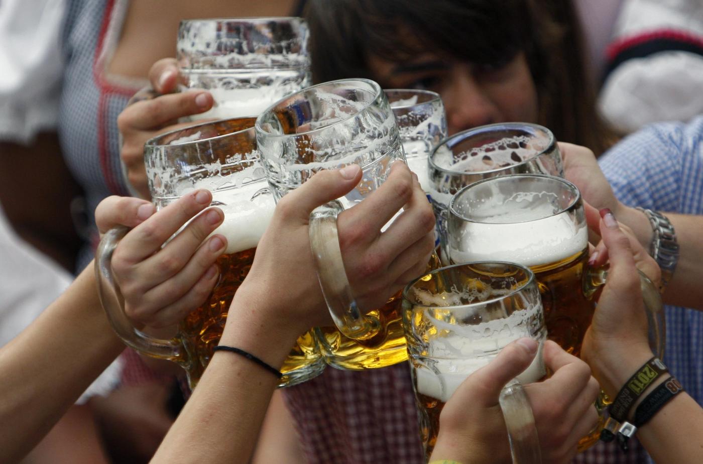 El consumo moderado de alcohol reduce el riesgo de desarrollar aterosclerosis