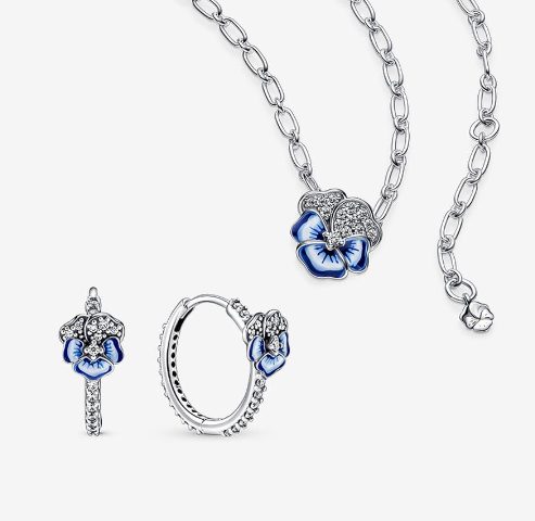collar y pendientes pensamiento azul