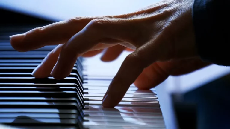 Composición musical, ¿cuál fue la primera?
