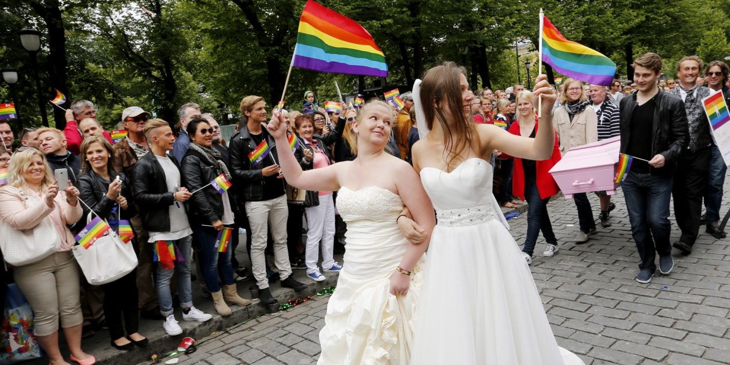 La aprobación del matrimonio igualitario en España: cómo cambió la sociedad 2 Moncloa Cómo el matrimonio igualitario ha cambiado a la sociedad a nivel internacional