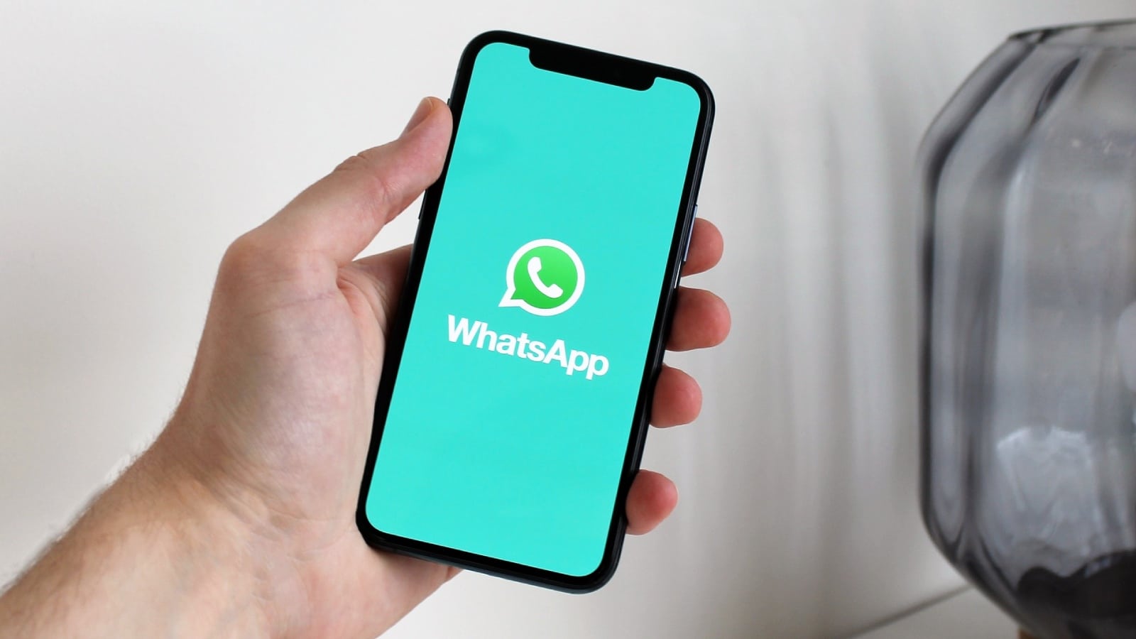 WhatsApp ofrece una plataforma para la interacción comunitaria