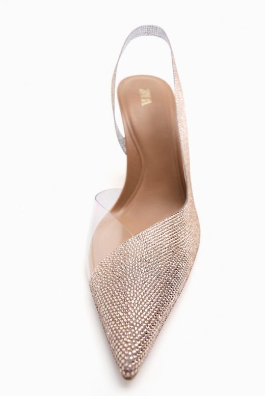 zapatos de vinilo brillantes