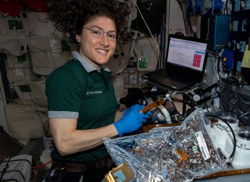 CHRISTINA KOCH, LA PRIMERA MUJER QUE TIENE EL PRIVILEGIO DE VOLVER A LA LUNA