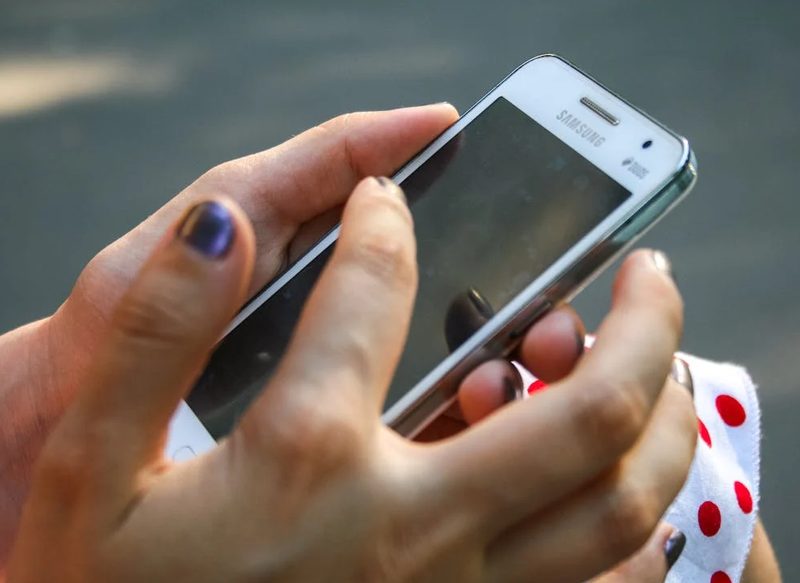 LA RADICAL Y SENSATA DECISIÓN DE GOOGLE QUE PODRÍA SALVAR TU MÓVIL