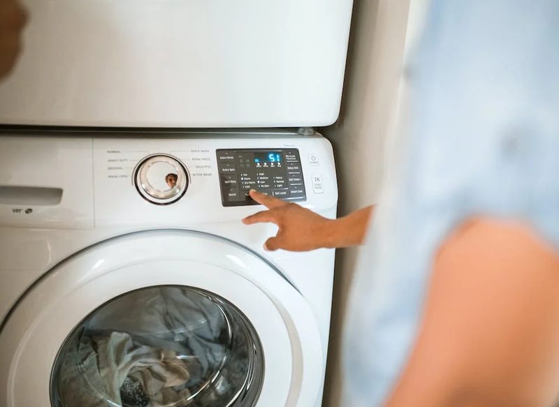 Reduce hasta un 10% del consumo de electricidad con estas sencillas rutinas