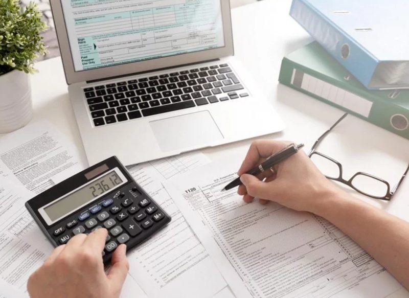 DEDUCCIÓN POR MATERNIDAD EN LA RENTA 2023