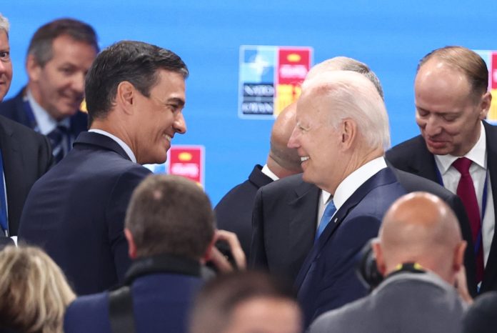 Joe Biden y Pedro Sánchez en la cumbre de la OTAN