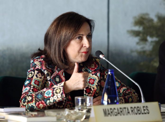 Margarita Robles OTAN militar España