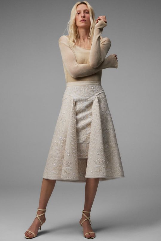 falda capa bordada zara