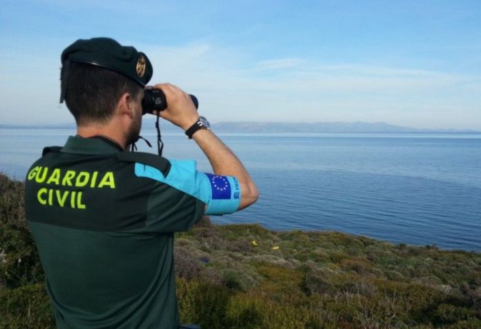 Funcionarios de la Guardia Civil de misión en África.
