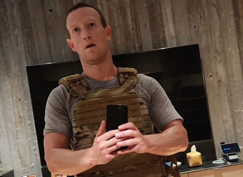 MARK ZUCKERBERG ESTÁ EN FORMA