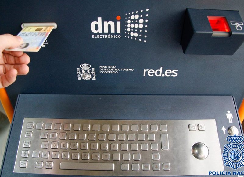 CÓMO USAR LOS CERTIFICADOS DEL DNI ELECTRÓNICO