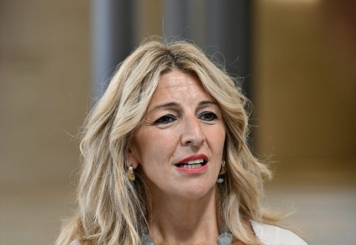 Yolanda Díaz busca la complicidad de los sindicatos para reformar el subsidio de paro