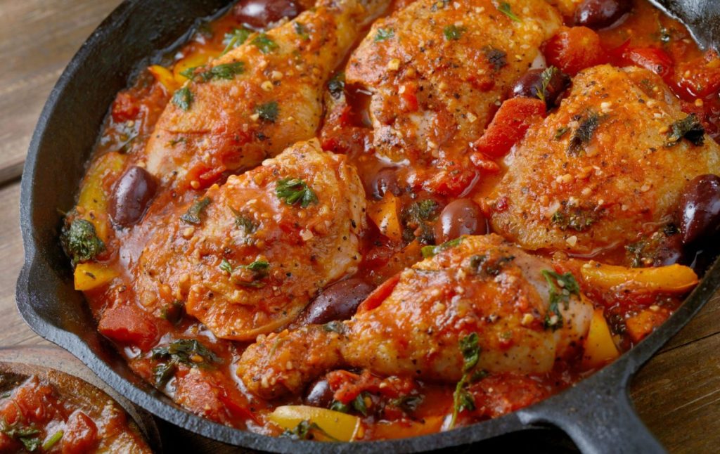 Delicioso pollo al ajillo: Sabor tradicional que conquista paladares exquisitos 1 Moncloa Arguiñano
